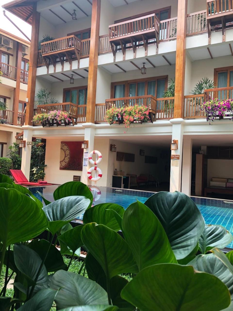 Khách sạn Vieng Mantra 3*